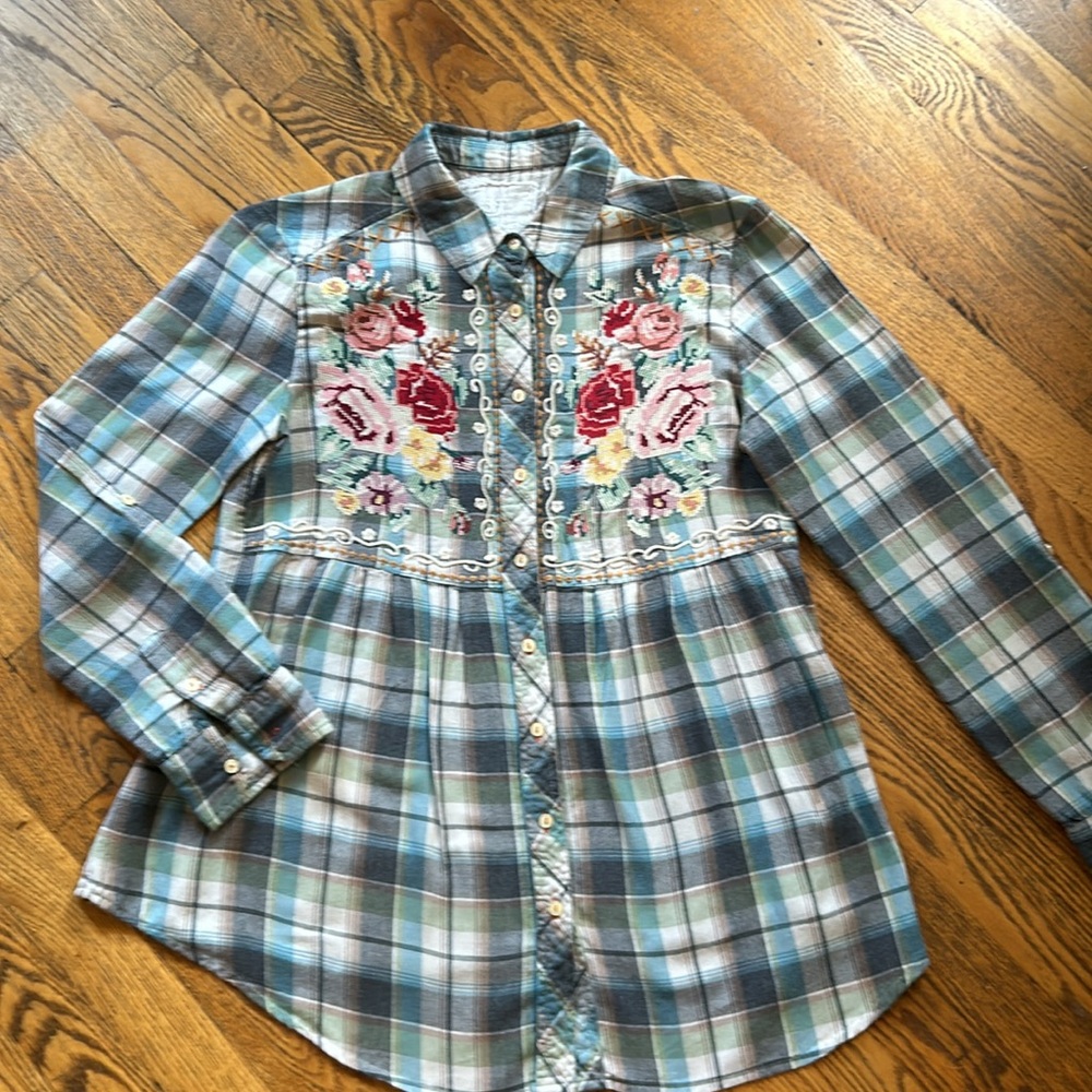 Johnny Was Western/Cottage Core Shirt